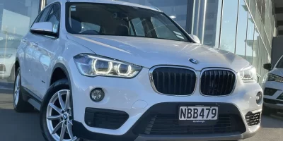 2017 white BMW X1