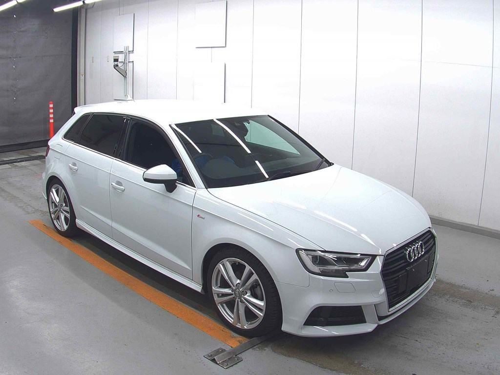 2017 white Audi A3