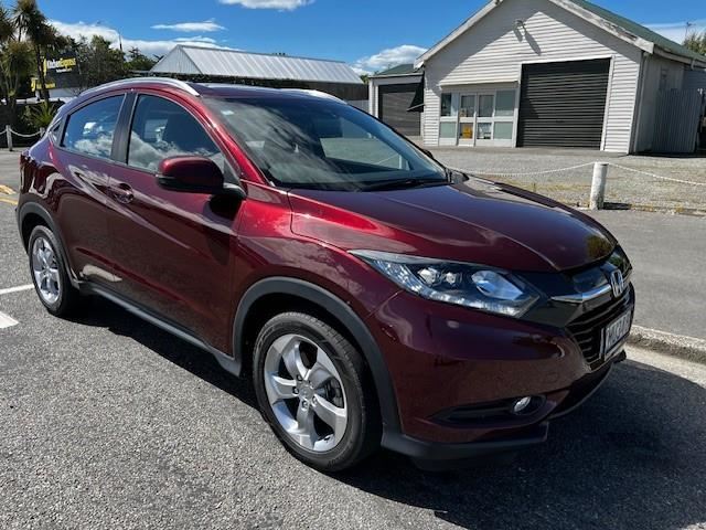 2017 Wine red Honda HR-V