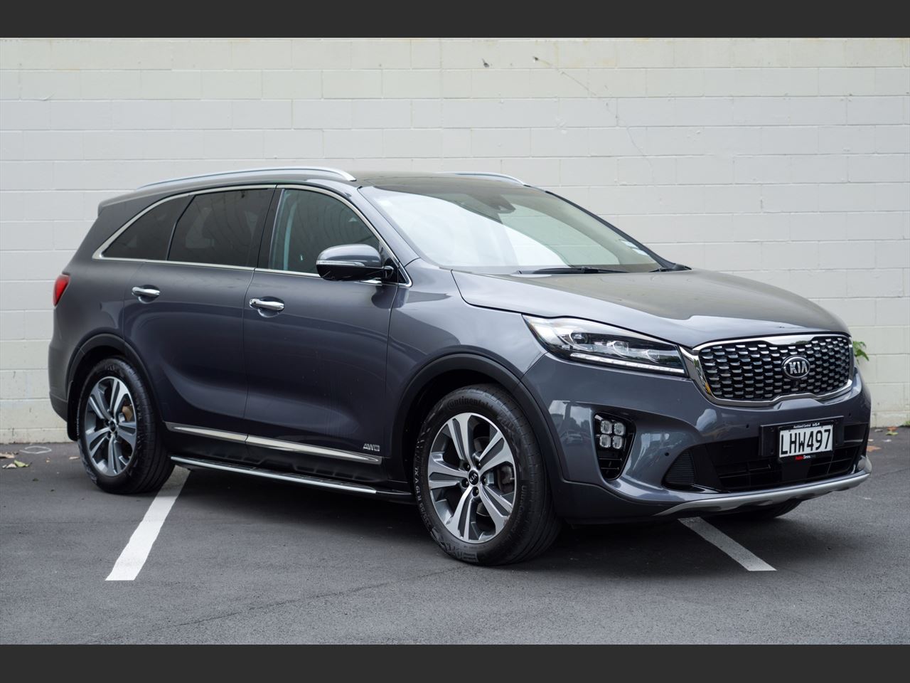 2018 Black Kia Sorento Premium