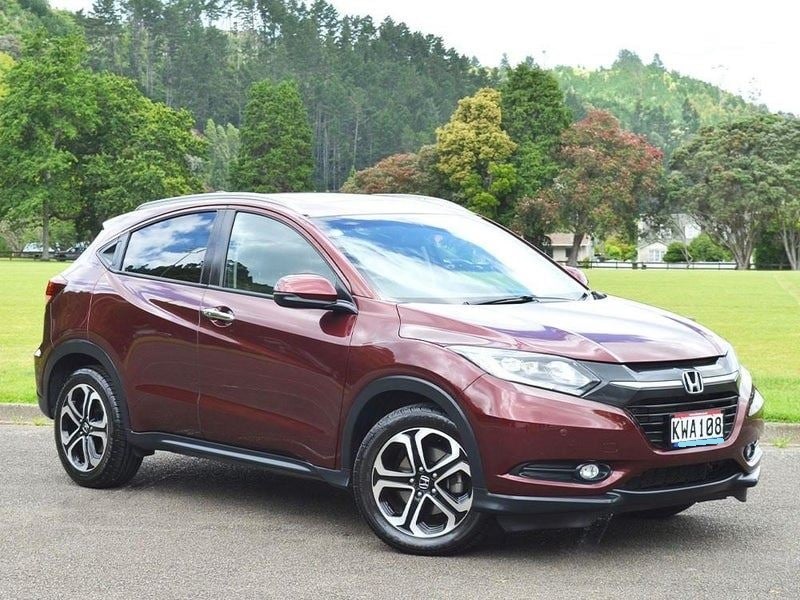 2017 Metallic red Honda HR-V Sport