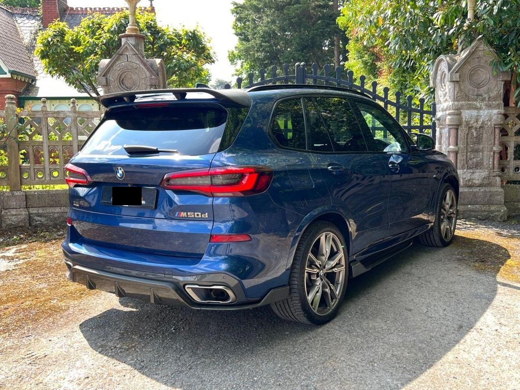 2020 BMW X5 M50D - BEST CARS