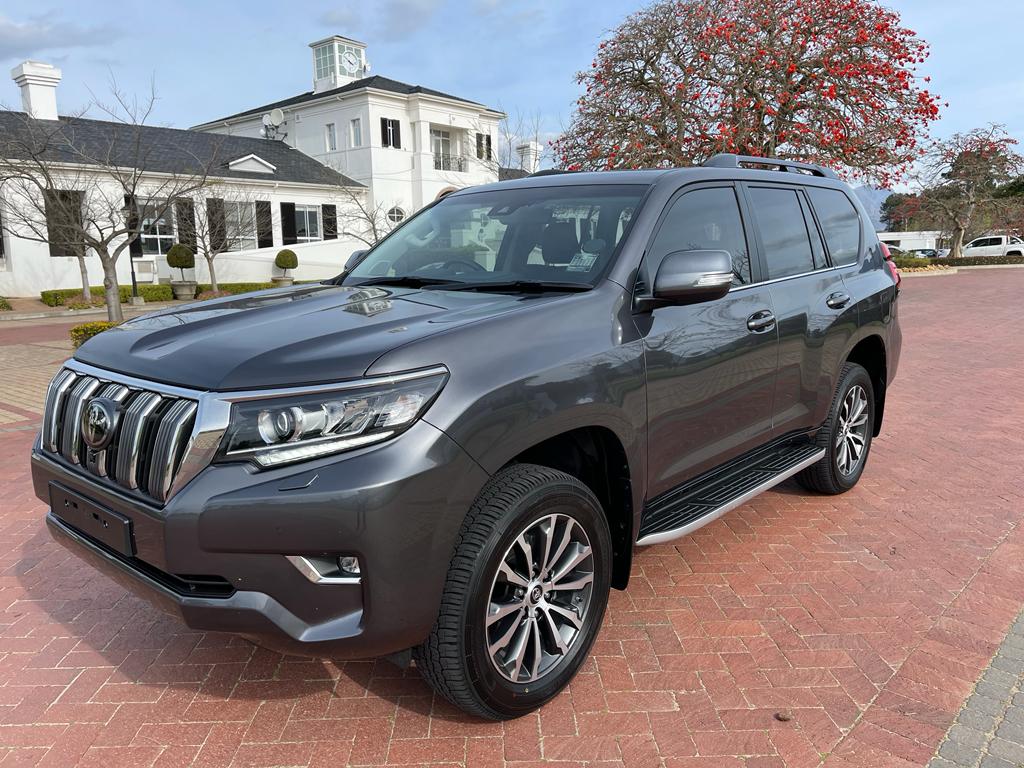 2018 Toyota Land Cruiser Prado