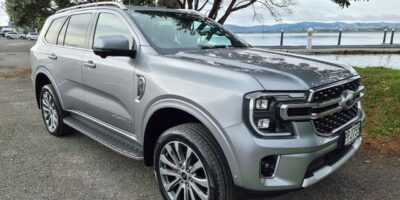 2017 Silver Ford Everest PLATINUM 3.0D