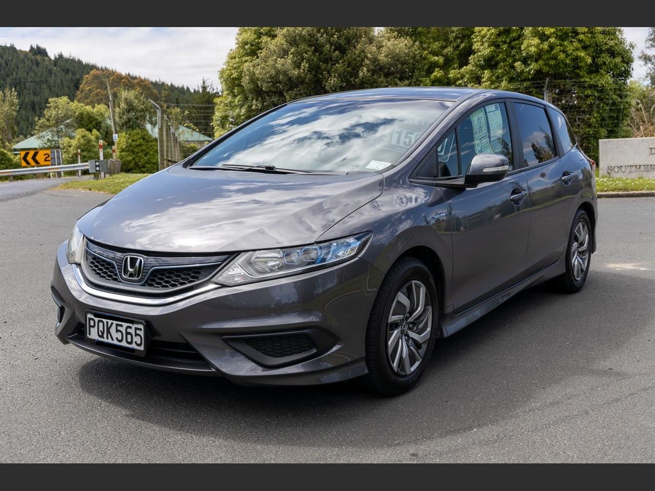 2017 Grey Honda Jade