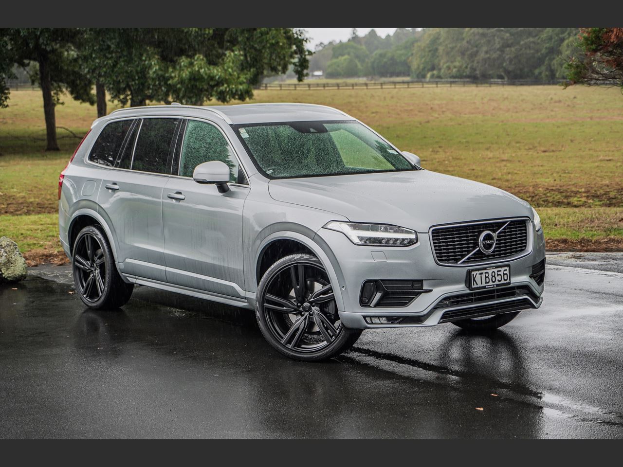 2017 Volvo XC90