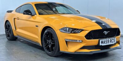 2019 orange Ford Mustang V8 GT