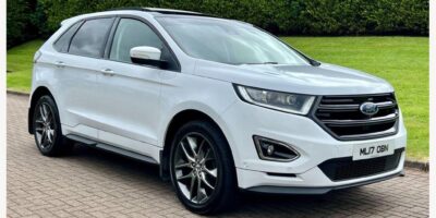 2017 White Ford Edge