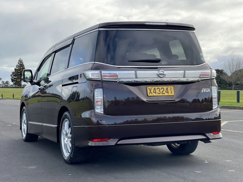 2017 Nissan Elgrand