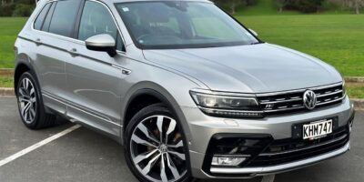 2017 Silver Volkswagen Tiguan TSI R-LINE