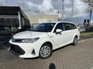 2018 White Toyota Corolla FIELDER HYBRID