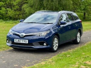 2017 Toyota Auris