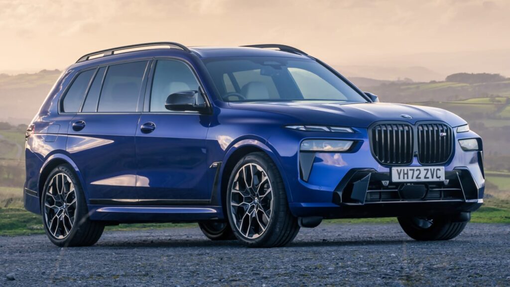 BMW X7 Exterior view