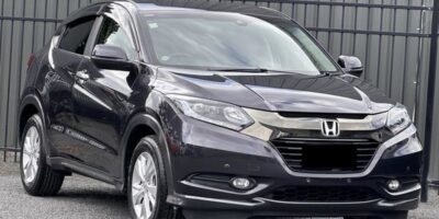 2017 Black Honda Vezel