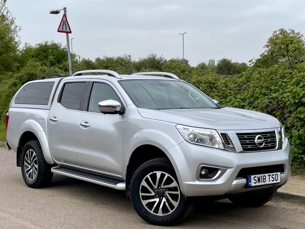 White 2018 Nissan Navara DCI TEKNA