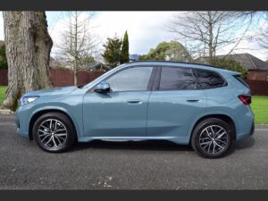 2017 Green BMW X1 (sDrive18i) 4th view