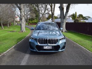 2017 Green BMW X1 (sDrive18i) 2