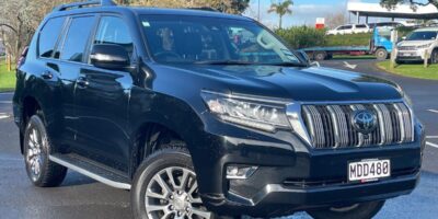 2019 black Toyota Land Cruiser Prado