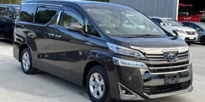 2019 black Toyota Vellfire