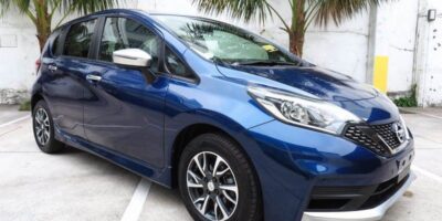 2020 Blue Nissan Note