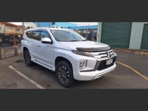 2020 white Mitsubishi Pajero