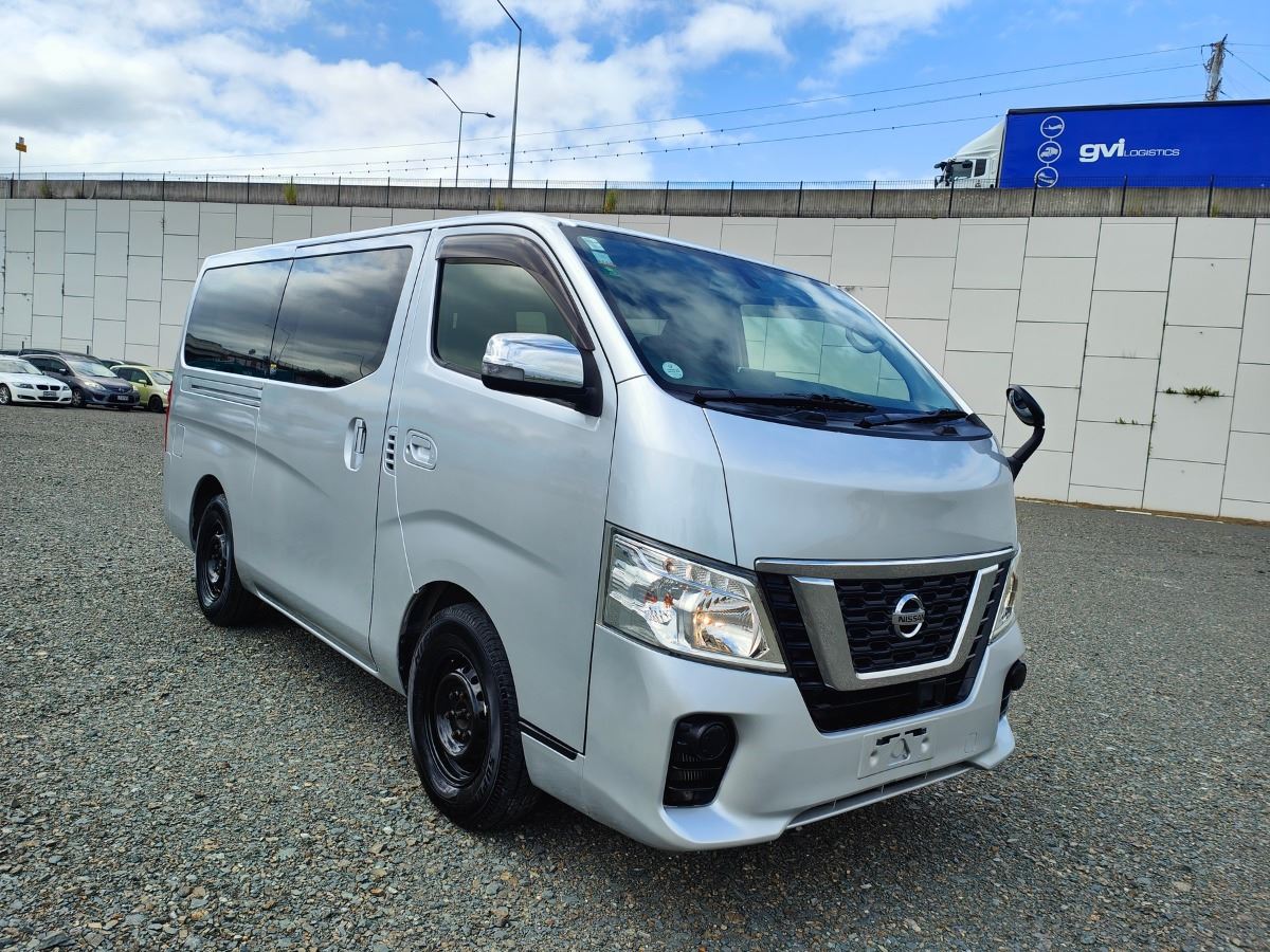 2018 silver Nissan Caravan