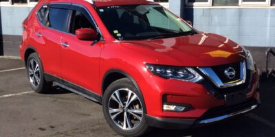 2017 Red Nissan X-Trail