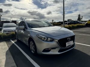 2018 silver Mazda Axela