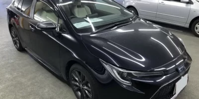 2020 bLack Toyota Corolla