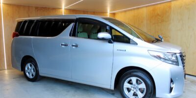 2017 Toyota Alphard HYBRID 7-SEATER