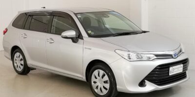 2017 Toyota Corolla Fielder Hybrid