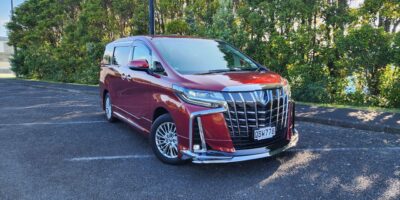 2018 Toyota Alphard Hybrid