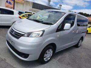 2017 silver Mitsubishi Delica