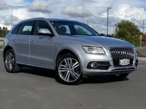 2017 Audi Q5 2.0T QUATTRO S-LINE