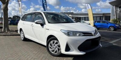 2017 Toyota Corolla FIELDER HYBRID