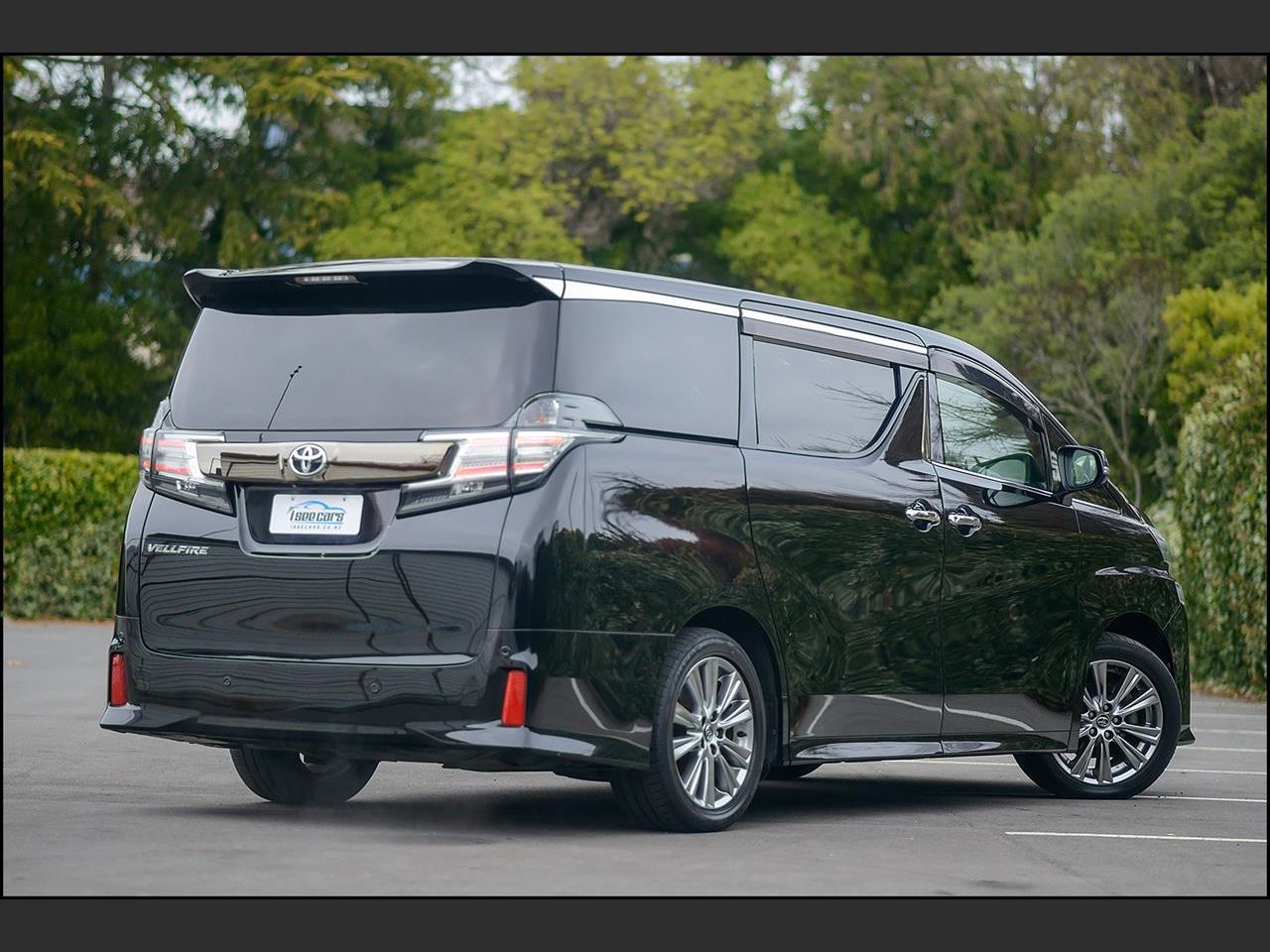 2017 Toyota Vellfire