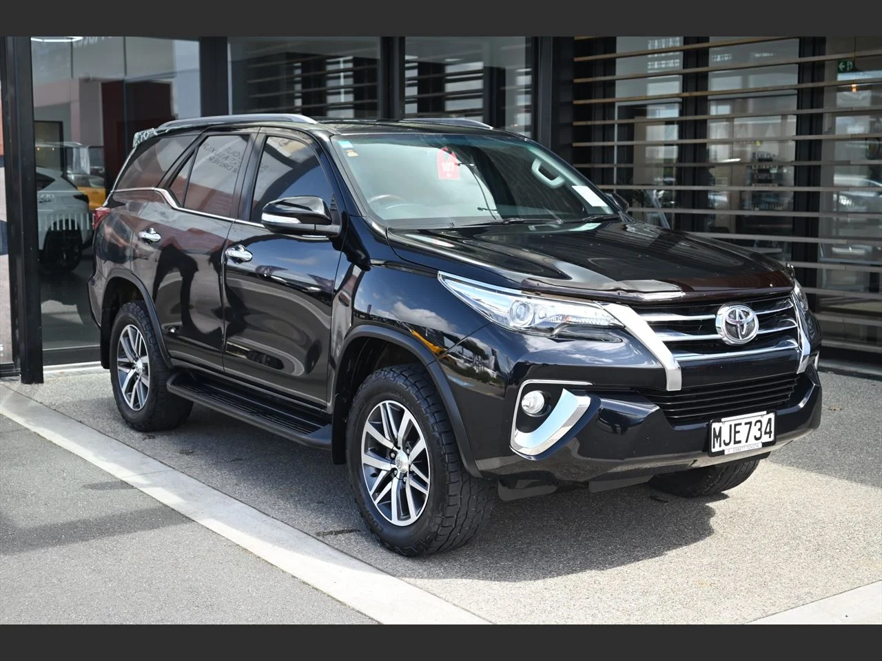 2018 Toyota Fortuner Limited 2.8 Turbo Diesel 6AT 4WD SUV