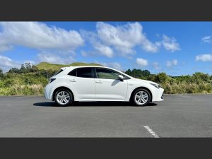 2020 Toyota Corolla GX Hybrid