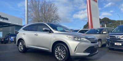 2019 Toyota Harrier 2.5 Hybrid Premium