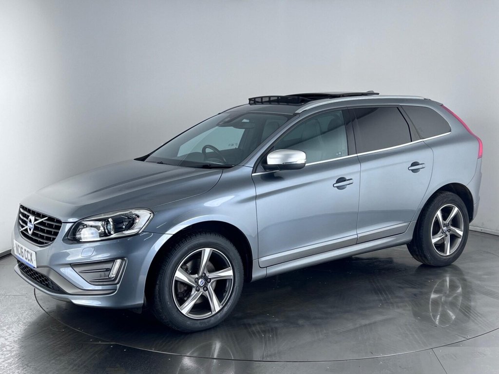 2017 VOLVO XC60 D4 R-DESIGN