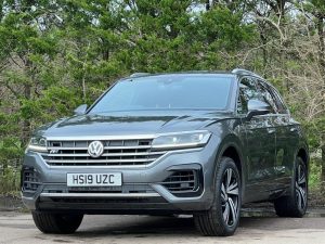 2019 Volkswagen Touareg V6 R-LINE TDI