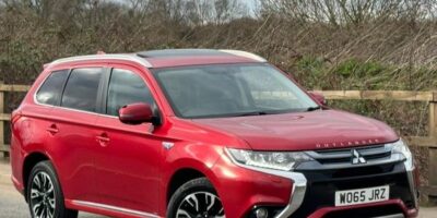 2018 red Mitsubishi Outlander