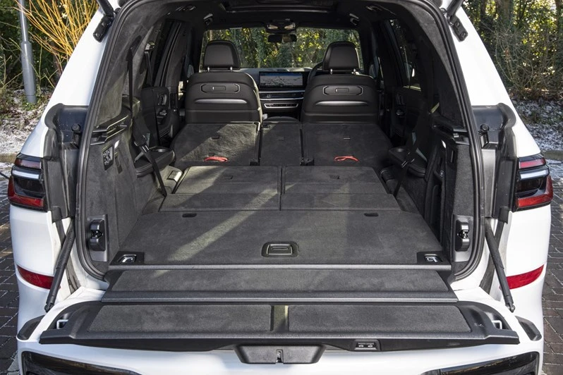 BMW X7 Boot Space