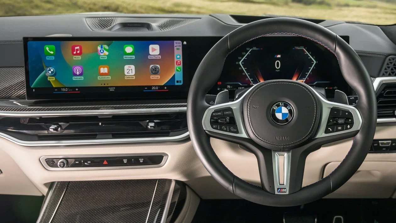 BMW X7 Infotainment menu