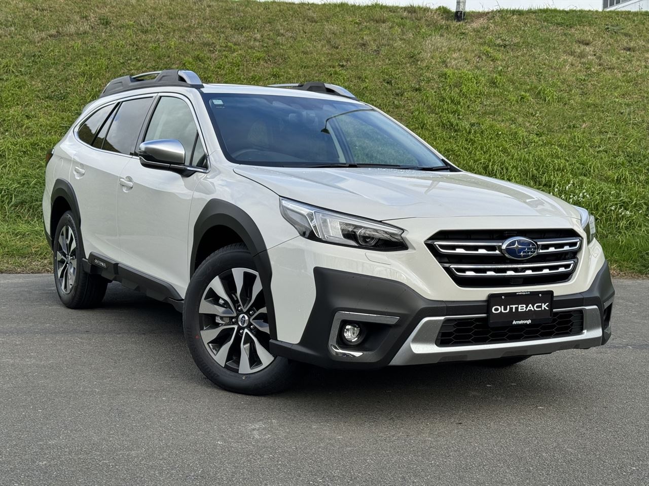 2024 Subaru Outback 2.5i Touring