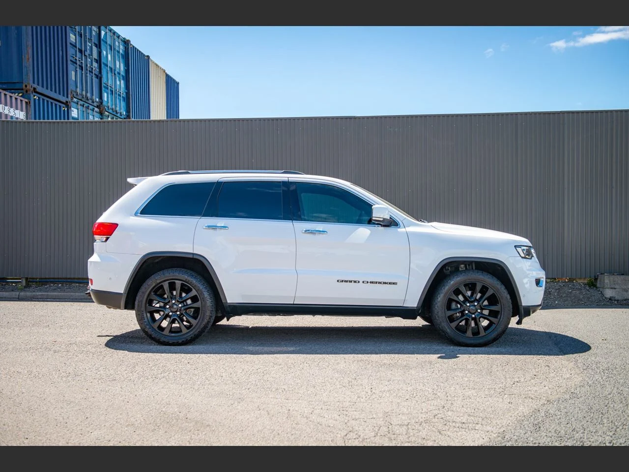 2018 Jeep Grand Cherokee for Sale in Kenya by Best Cars for Sale in Kenya ltd.