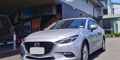 2018 Mazda Axela hybrid