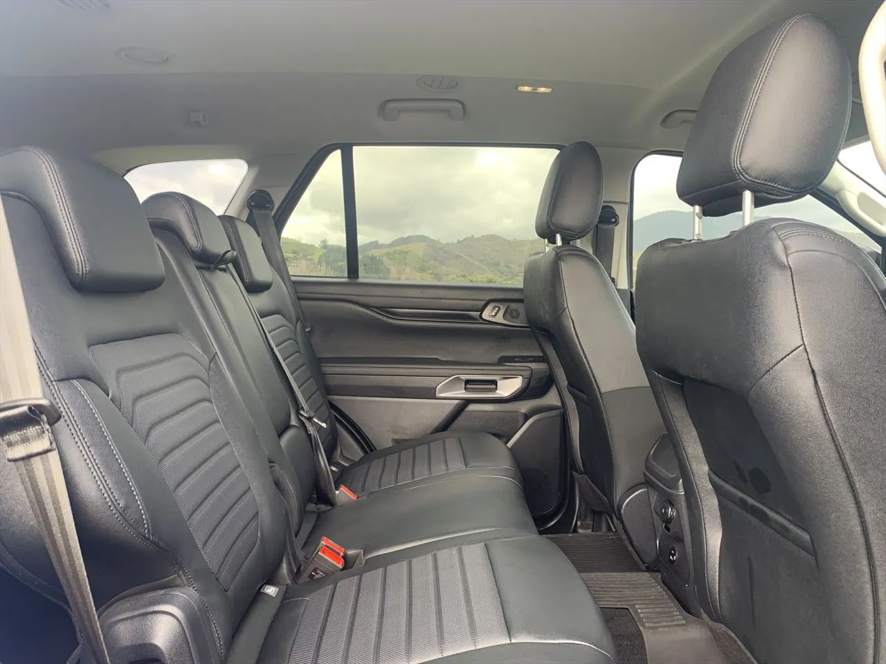 2019 Ford Everest Sport 4WD 3.0L V6TD for Sale by Best Cars for Sale in Kenya Ltd.