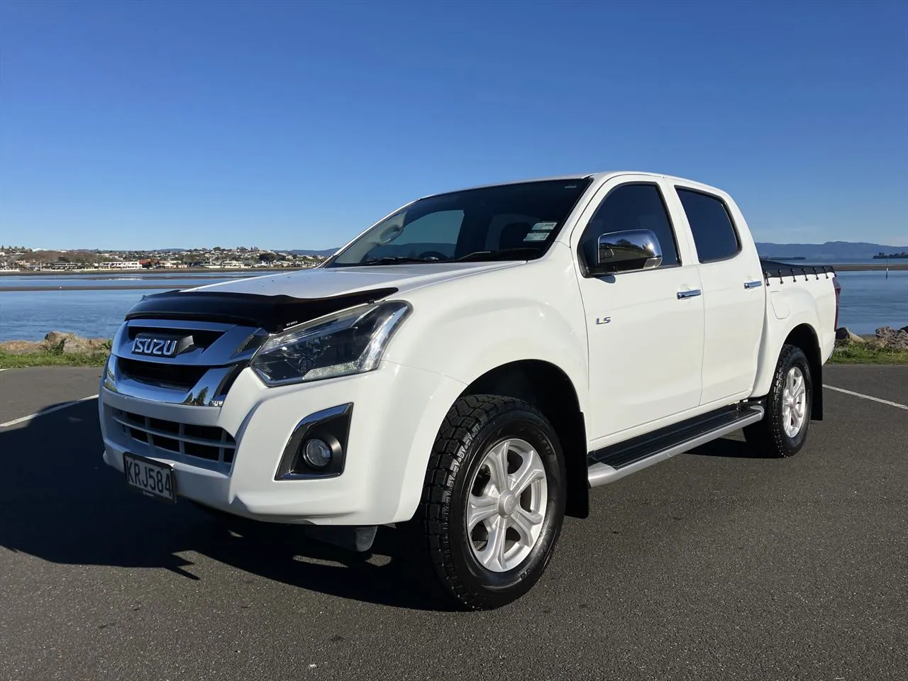 2017 Isuzu D-Max for Sale in Kenya by Best Cars for Sale in Kenya ltd.