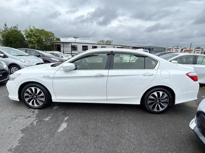 2017 Honda Accord HYBRID LX for Sale in Kenya by Best Cars for Sale in Kenya Ltd.